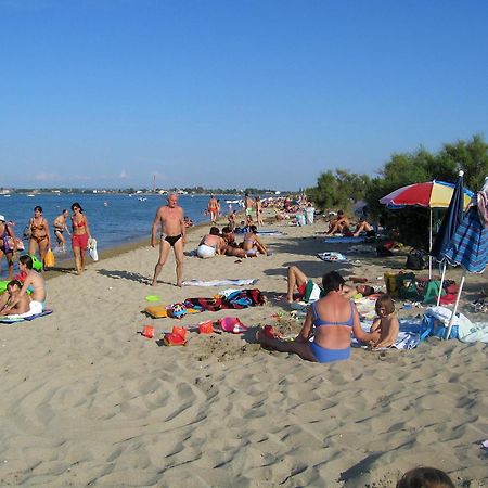 Apartments With A Parking Space Nin, Zadar - 11402 외부 사진