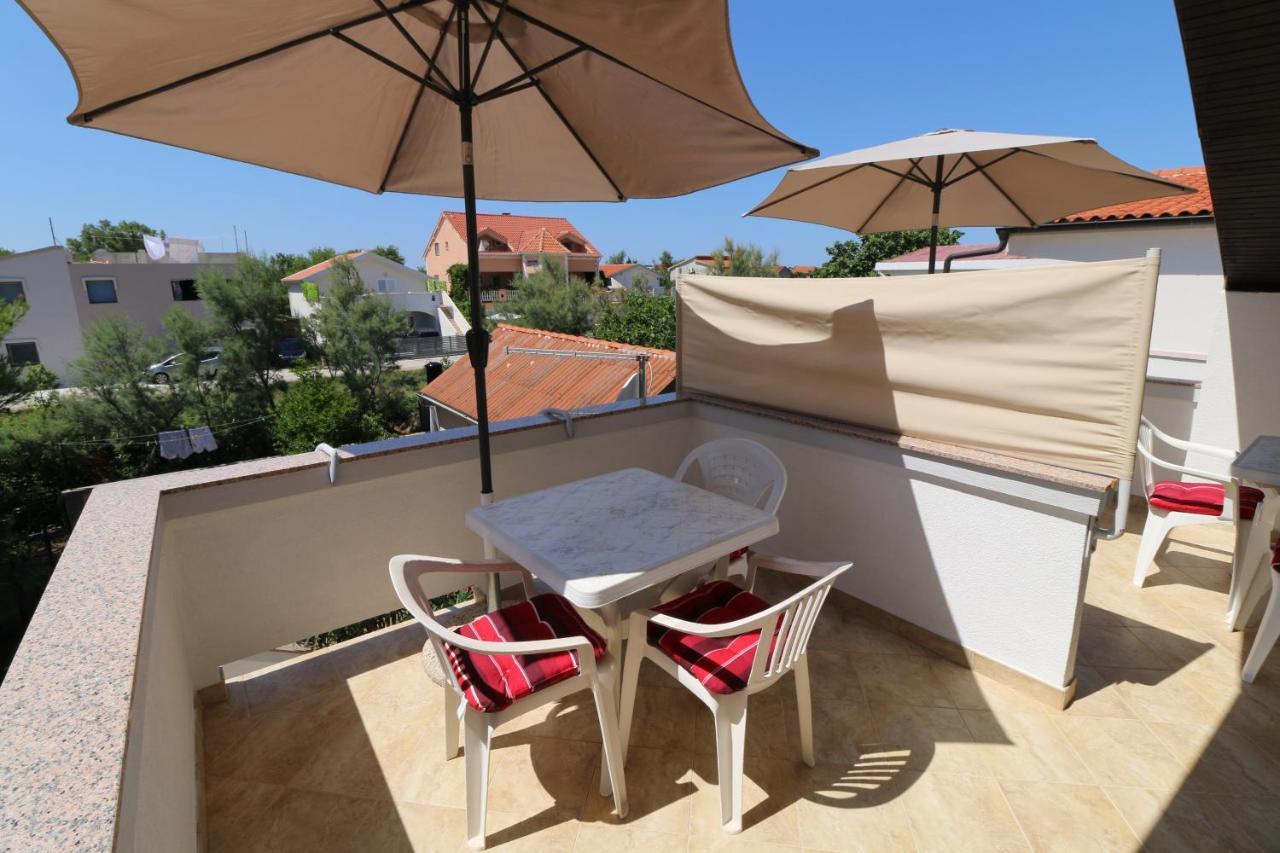 Apartments With A Parking Space Nin, Zadar - 11402 외부 사진