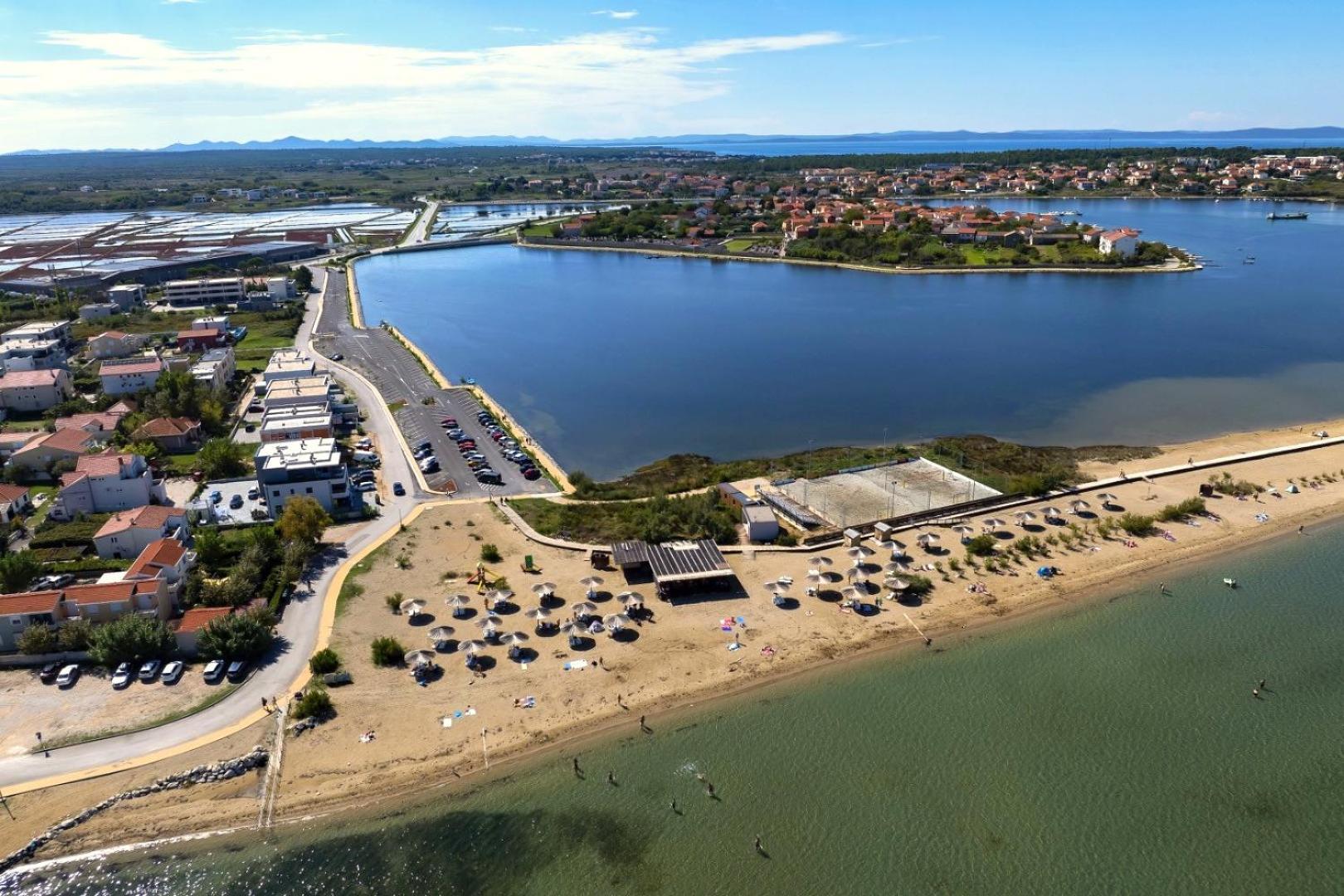 Apartments With A Parking Space Nin, Zadar - 11402 외부 사진