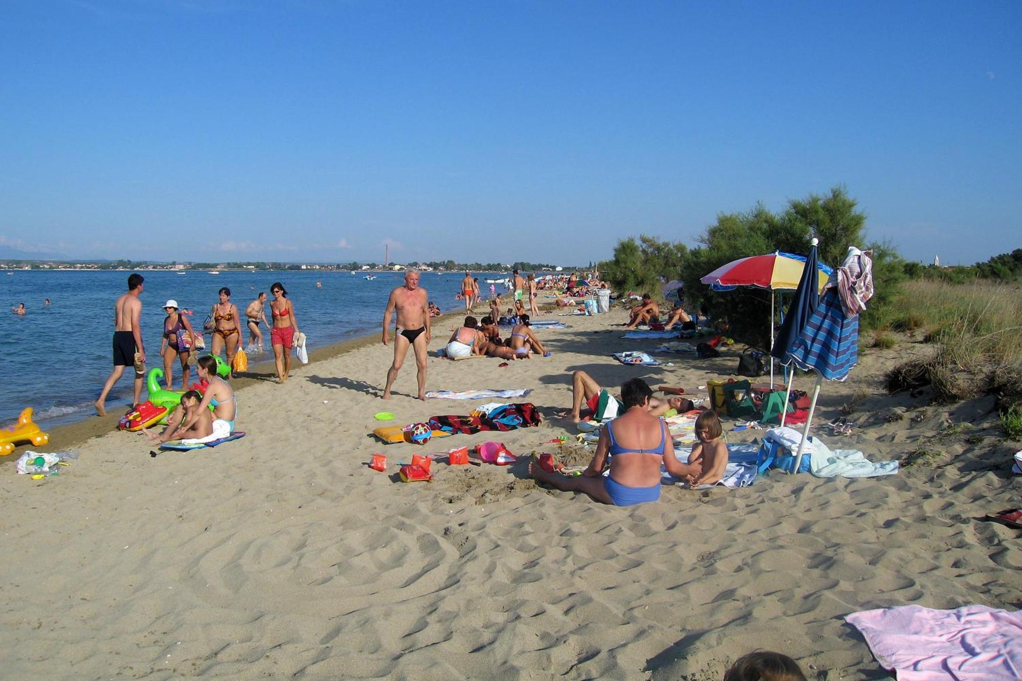 Apartments With A Parking Space Nin, Zadar - 11402 외부 사진